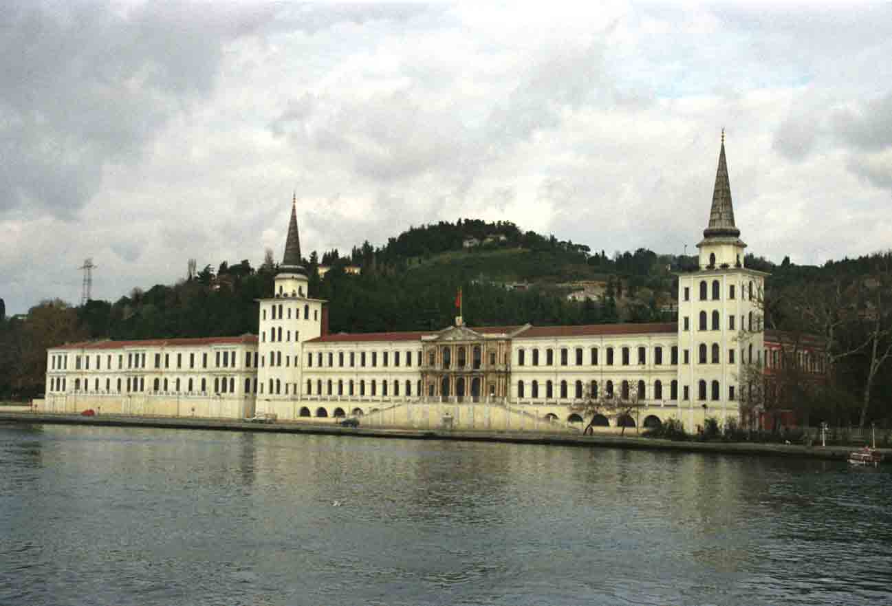 51 - Turquia - Istanbul, palacio de Ciragan